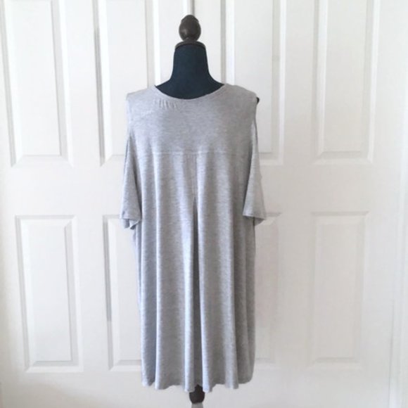 Peace Love World Cold Shoulder Knit Top Grey NWOT - Picture 4 of 15
